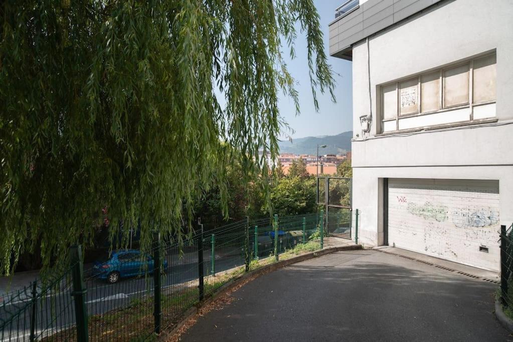 Exclusivo Espacio - Parking Gratis Bilbao Exterior foto